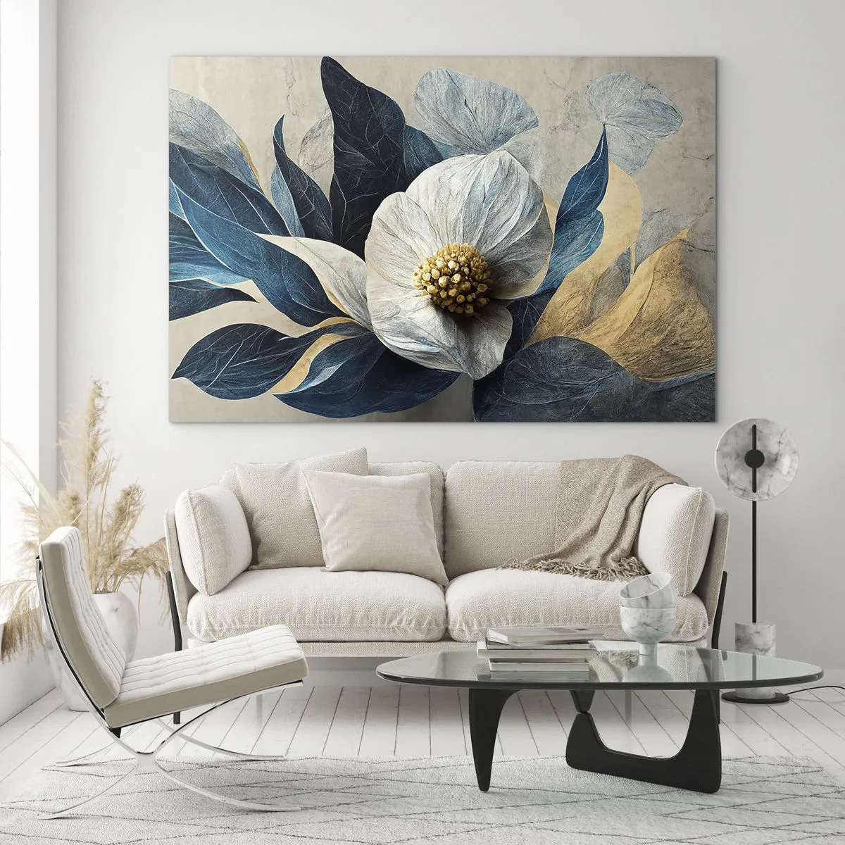 Tablou pe sticlă - Un aranjament floral alb cu frunze bleumarin și centru auriu - 70x50cm - Are o inimă de aur - Decorațiune modernă pentru perete pentru living și dormitor ARTTOR