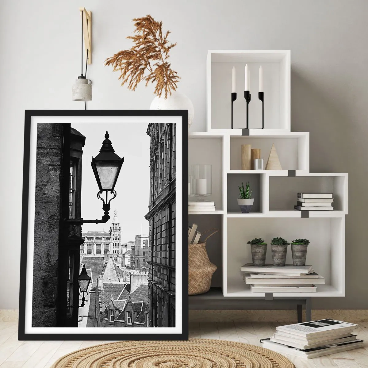 Poster în ramă neagră - Farmecul străzilor înguste - 50x70cm - O poveste din Edinburgh - Decorațiune modernă pentru perete pentru living și dormitor ARTTOR
