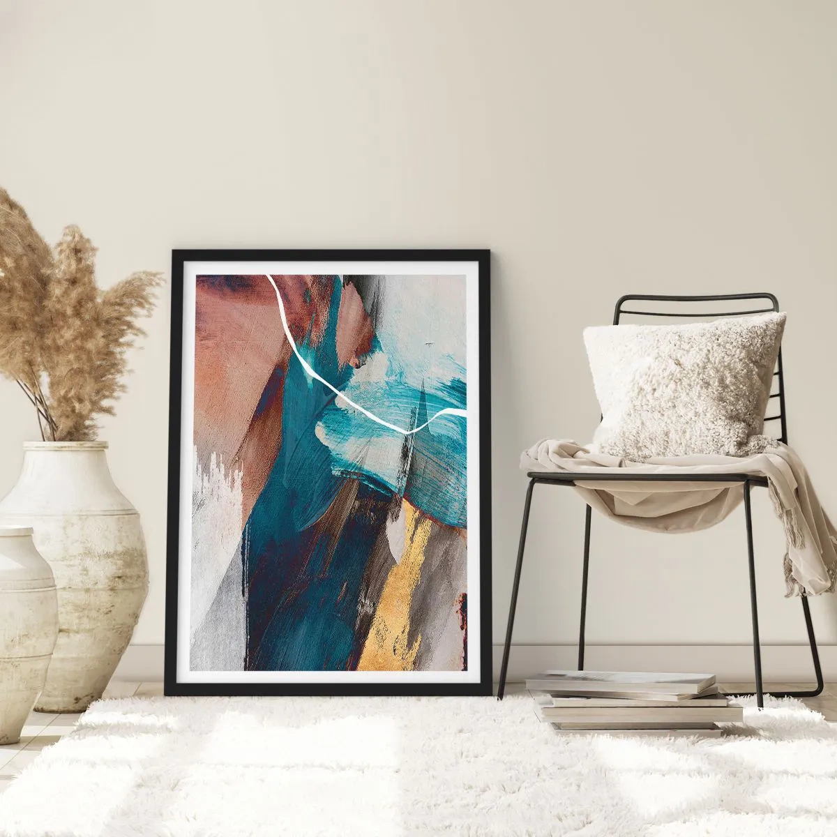 Poster în ramă neagră - Abstracție expresivă în nuanțe de albastru și auriu - 50x70cm - Cu fler și energie - Decorațiune modernă pentru perete pentru living și dormitor ARTTOR