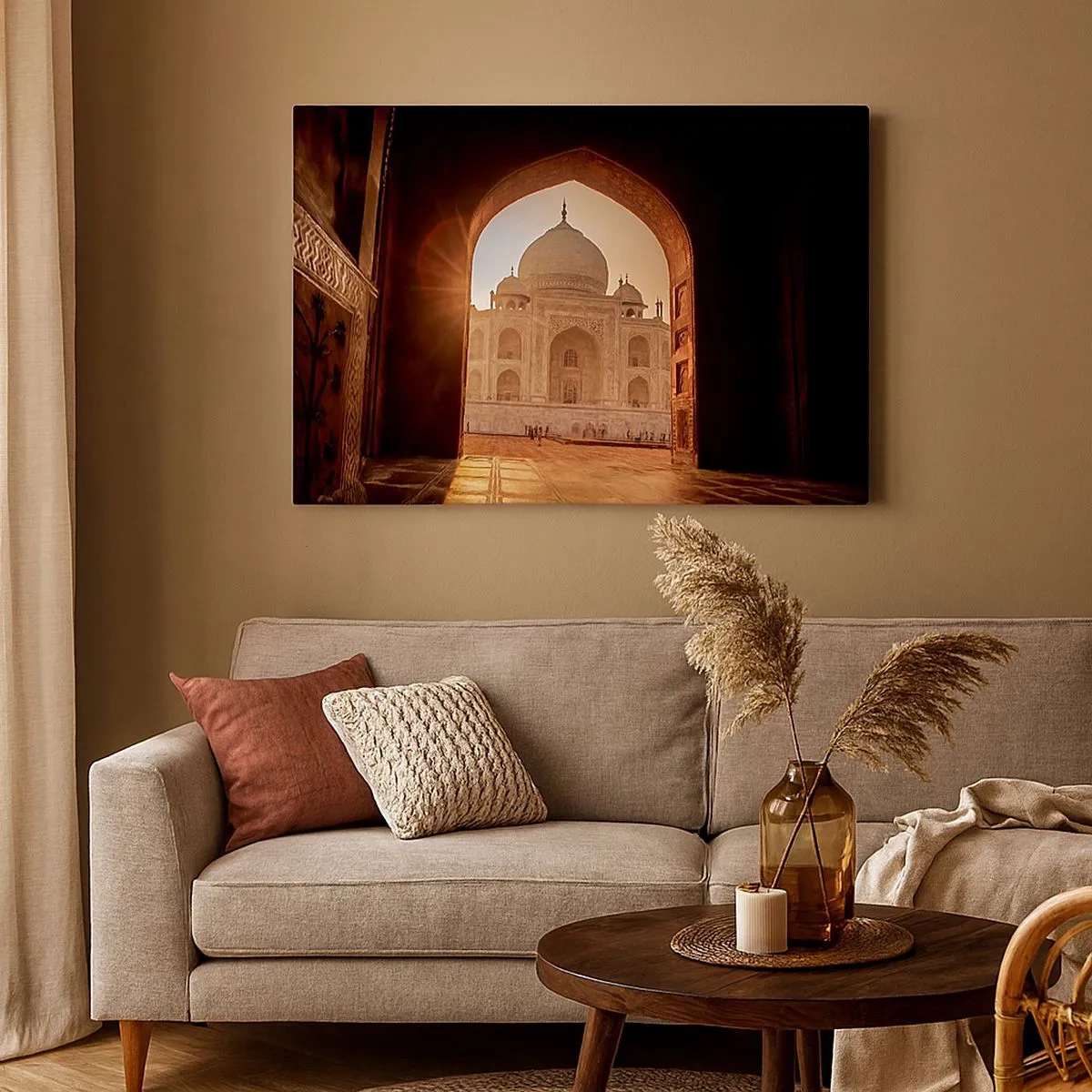 Tablou pe pânză Canvas - Taj Mahal în lumina soarelui văzut de pe arcul porții - 70x50cm - Un monument al iubirii nepământene - Decorațiune modernă pentru perete pentru living și dormitor ARTTOR