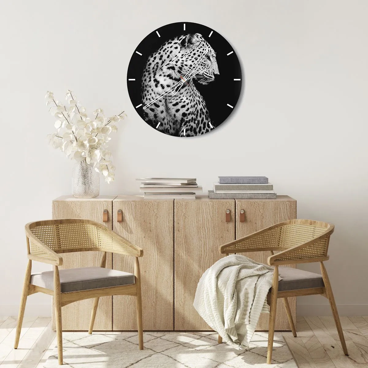 Ceas de perete - Ceas pe sticlă - Portret alb-negru al unui leopard pe fundal negru - 30x30cm - Profilul drept perfect! - Decorațiune modernă pentru perete pentru living, bucătărie și dormitor ARTTOR