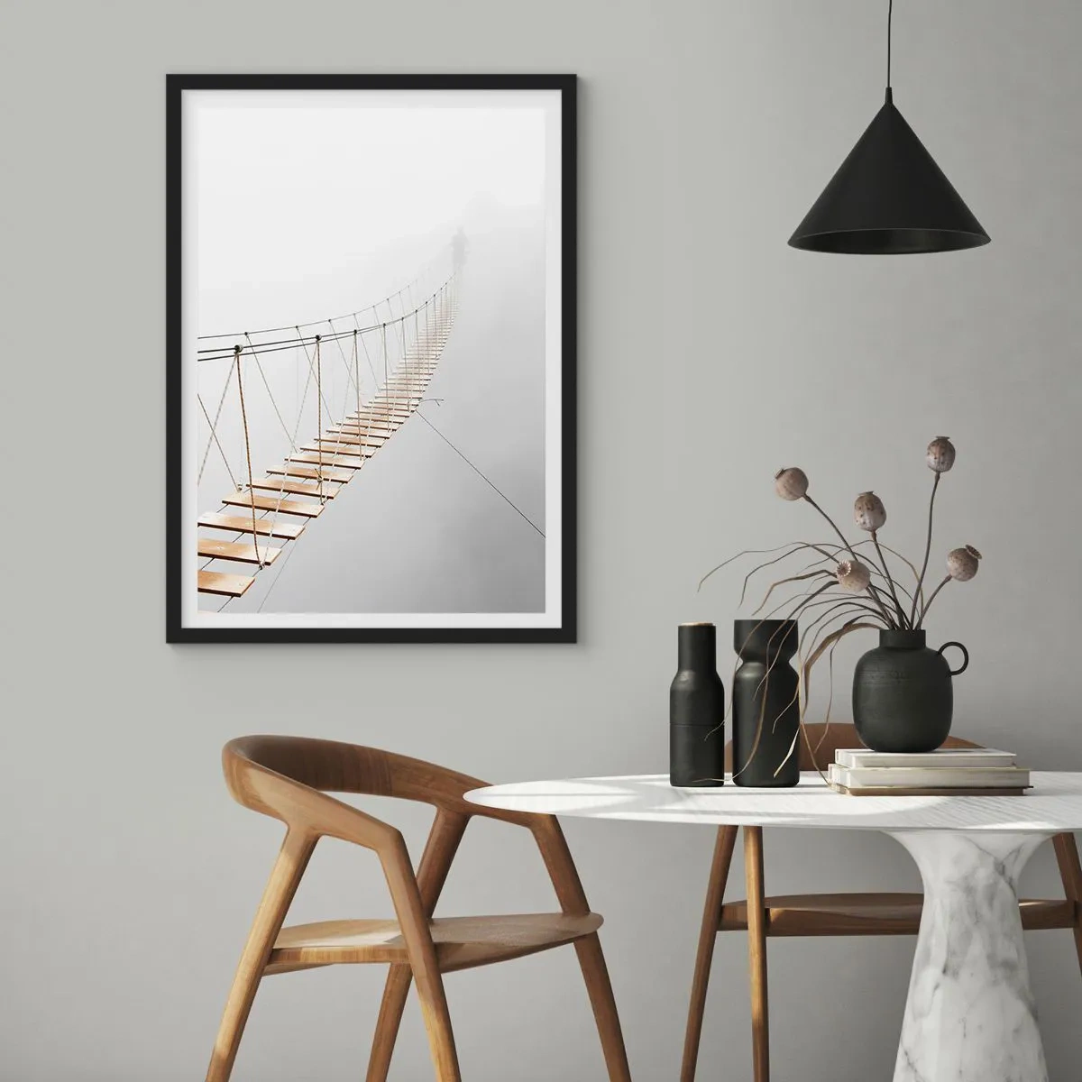 Poster în ramă neagră - Un pod suspendat înecați în ceață - 50x70cm - Unde te va duce? - Decorațiune modernă pentru perete pentru living și dormitor ARTTOR
