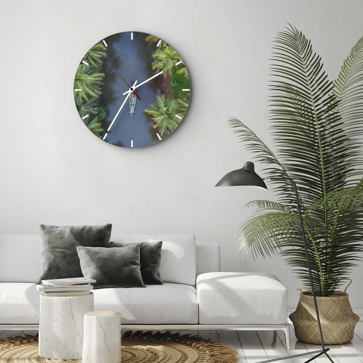 Ceas de perete - Ceas pe sticlă - O barcă pe un râu tropical printre palmieri, văzută din perspectiva unei păsări. - 30x30cm - Pe traseul tropical - Decorațiune modernă pentru perete pentru living, bucătărie și dormitor ARTTOR