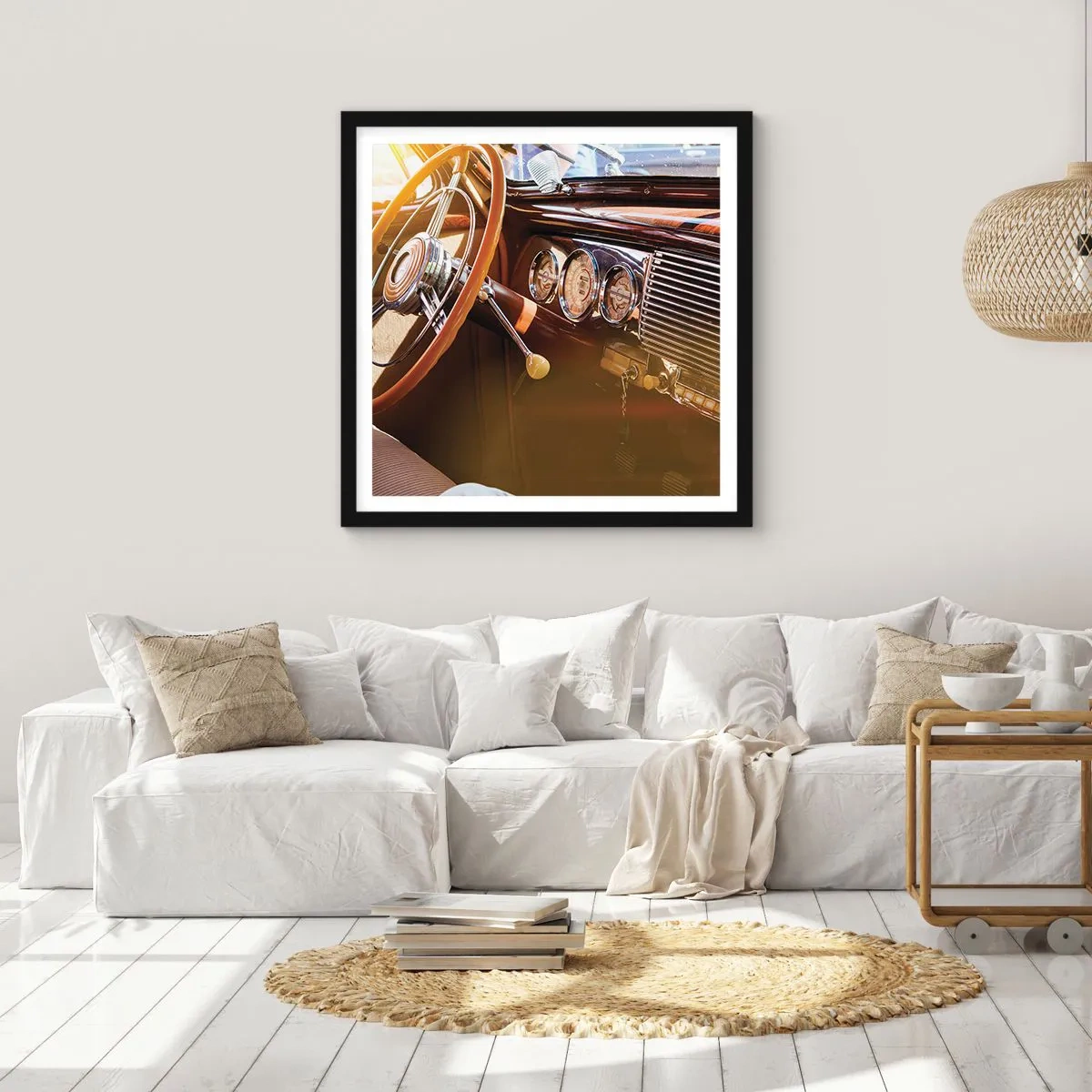Poster în ramă neagră - O adiere de lux din trecut - 30x30 cm
