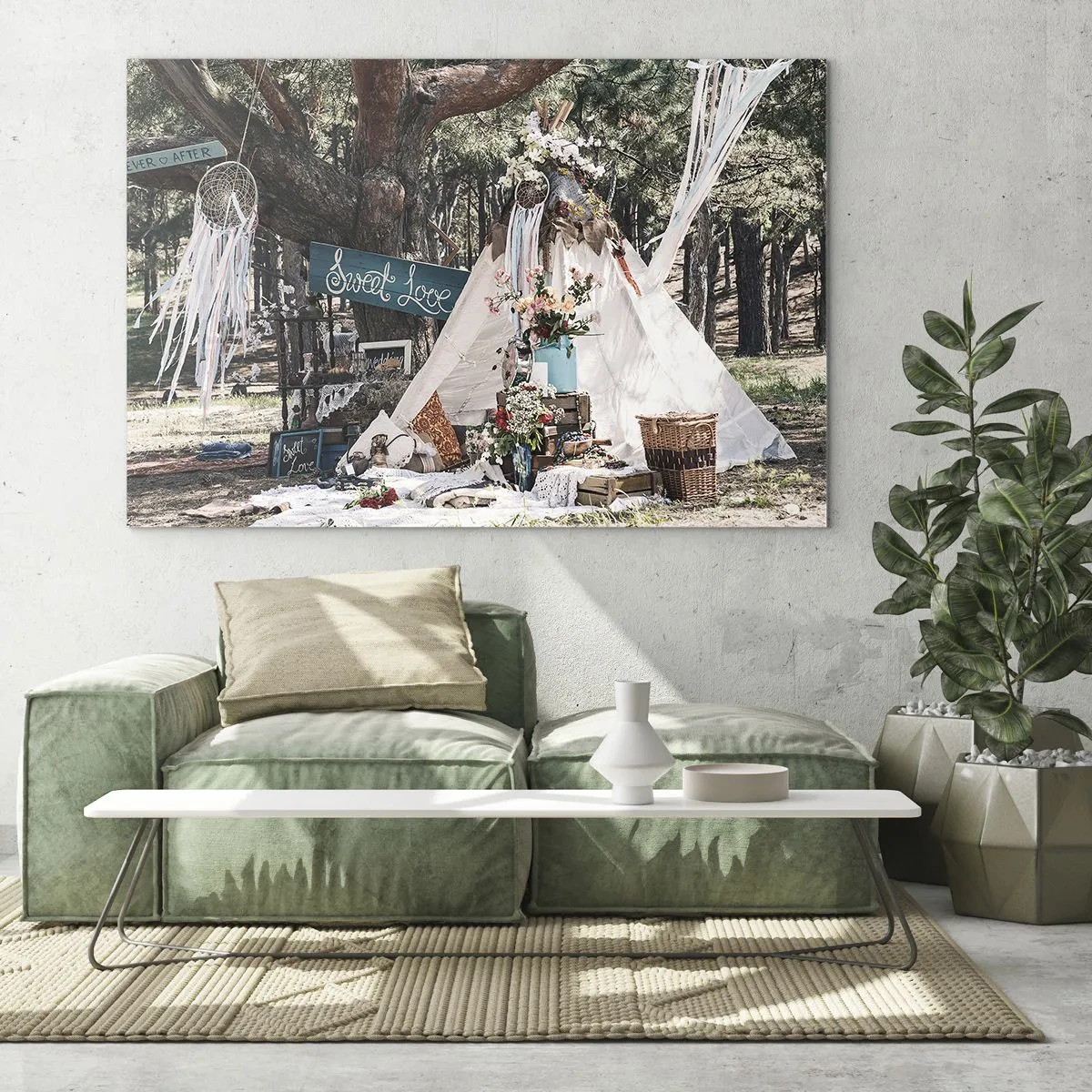 Tablou pe sticlă - Decorațiune exterioară boho cu un tipi și flori în pădure - 70x50cm - Make love… - Decorațiune modernă pentru perete pentru living și dormitor ARTTOR