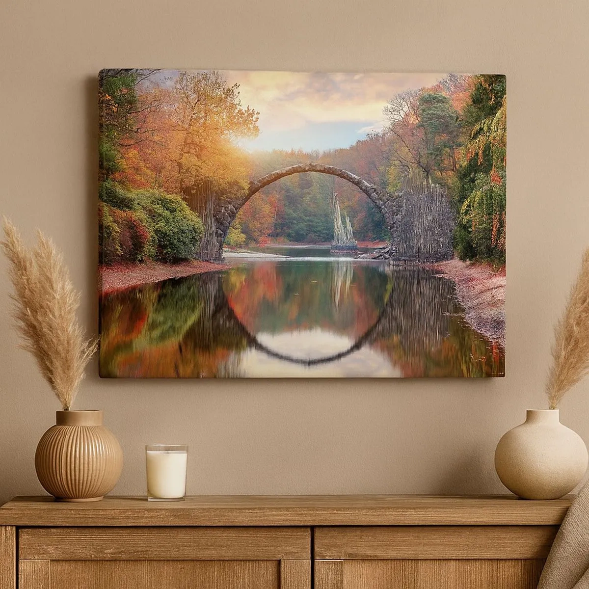 Tablou pe pânză Canvas - Un pod de piatră într-un peisaj de toamnă peste ape calme - 70x50cm - De cealaltă parte a oglinzii - Decorațiune modernă pentru perete pentru living și dormitor ARTTOR