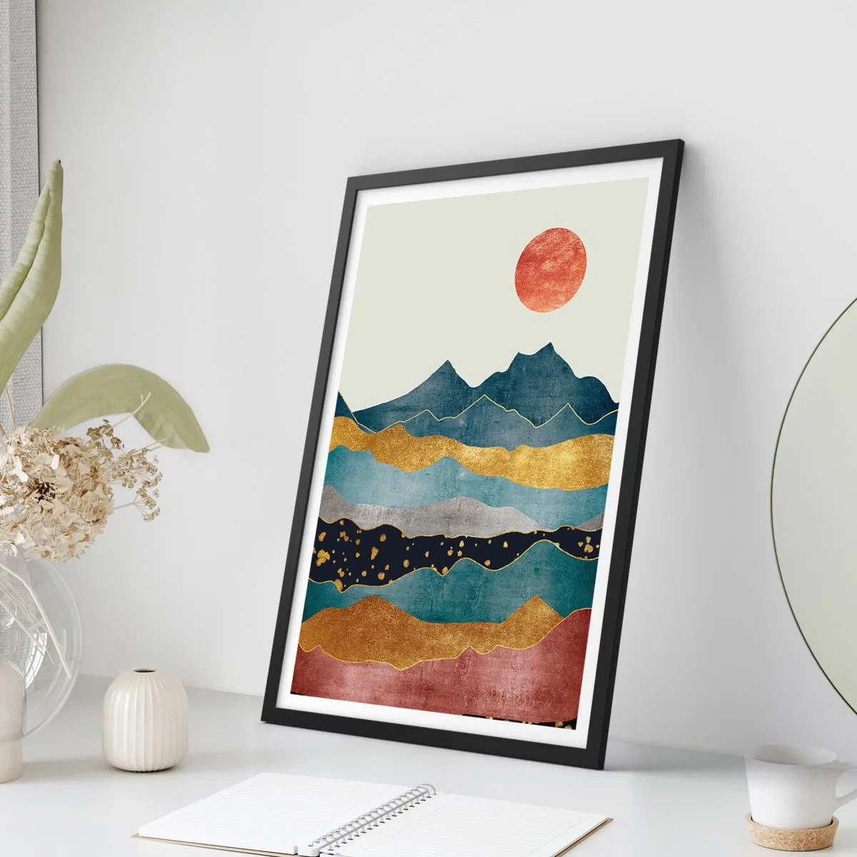 Poster în ramă neagră - Munți abstracți în nuanțe de auriu, albastru și roșu - 50x70cm - Secțiunea transversală a lumii - Decorațiune modernă pentru perete pentru living și dormitor ARTTOR