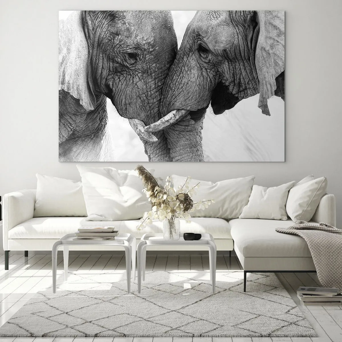 Tablou pe sticlă - Doi elefanți atingându-și frunțile în alb și negru - 70x50cm - Mărturisire din inimă - Decorațiune modernă pentru perete pentru living și dormitor ARTTOR