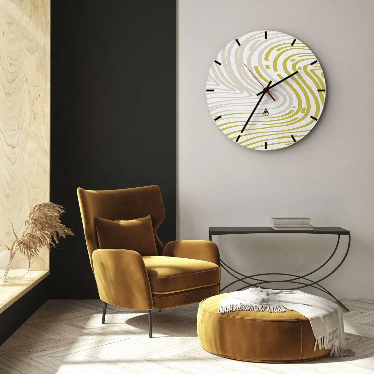 Ceas de perete - Ceas pe sticlă - Linii abstracte în bej și galben creează un model învârtitor. - 30x30cm - Compoziție cu cambrare ușoară - Decorațiune modernă pentru perete pentru living, bucătărie și dormitor ARTTOR