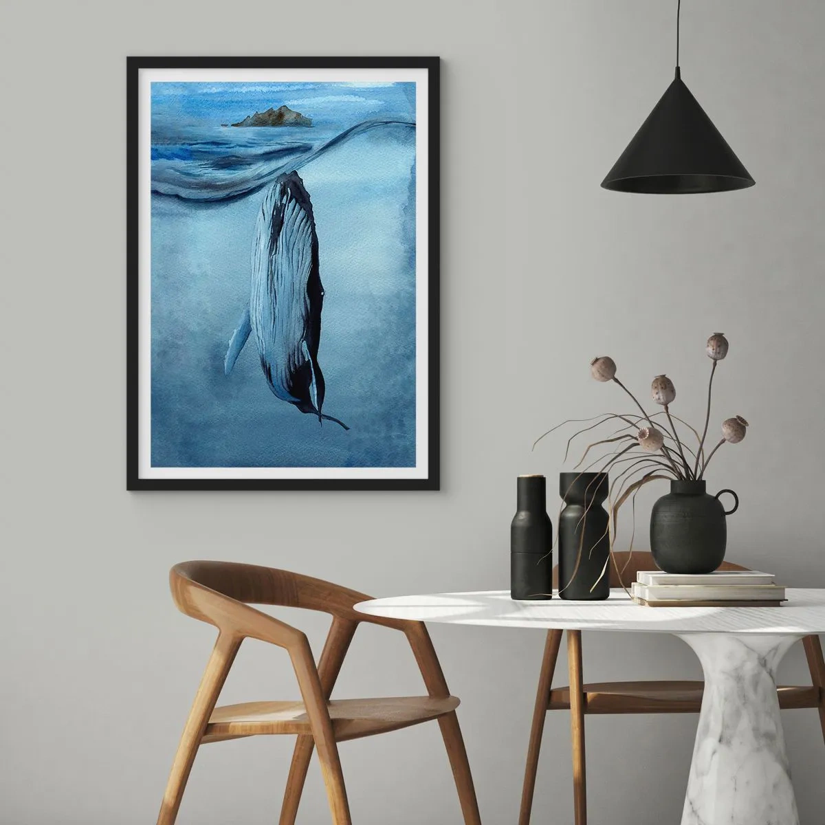 Poster în ramă neagră - balenă sub suprafața oceanului - 50x70cm - Cele două lumi din nord - Decorațiune modernă pentru perete pentru living și dormitor ARTTOR