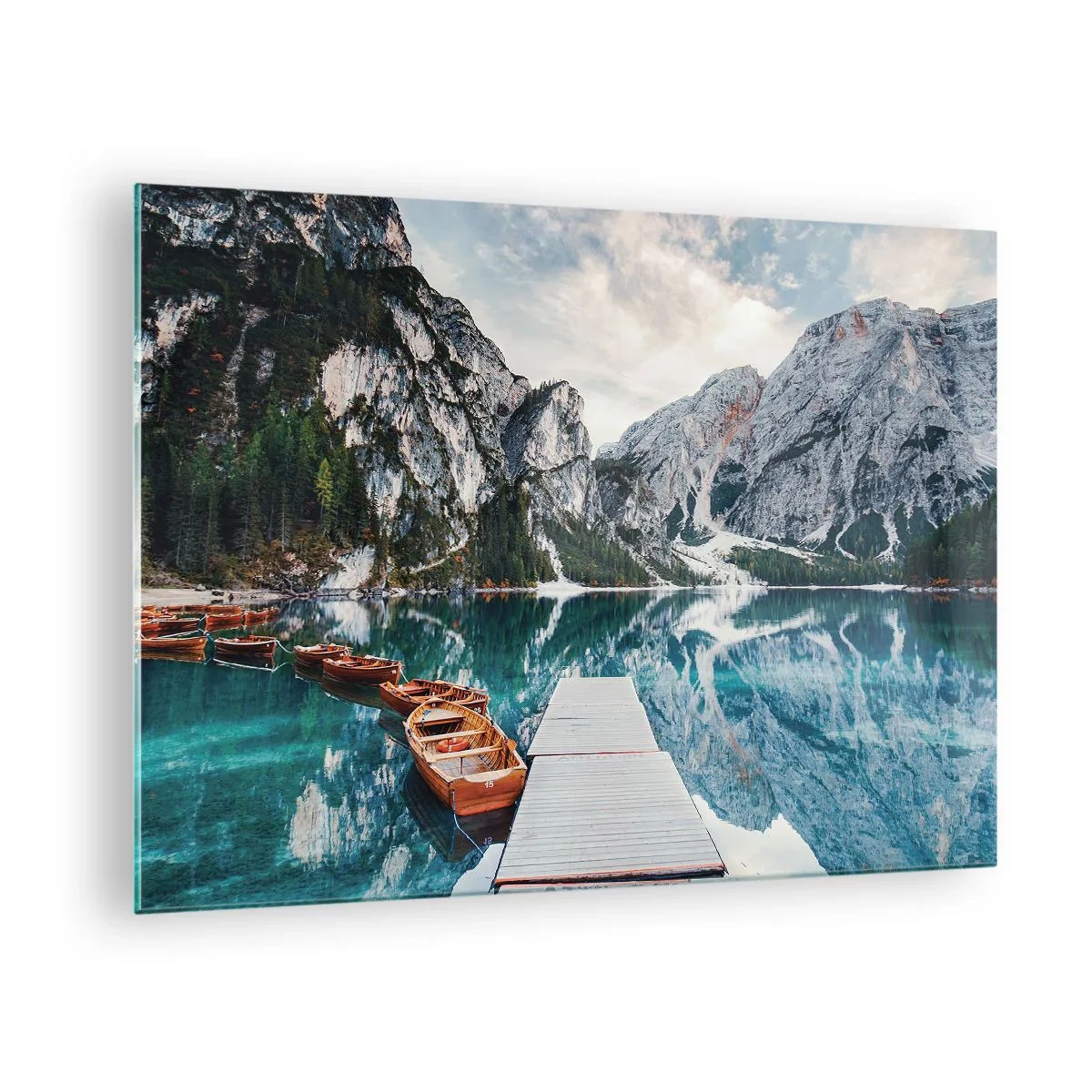 Tablou pe sticlă - Un pod de lemn peste un lac turcoaz din munți - 70x50cm - Îți vom arăta frumusețea - Decorațiune modernă pentru perete pentru living și dormitor ARTTOR