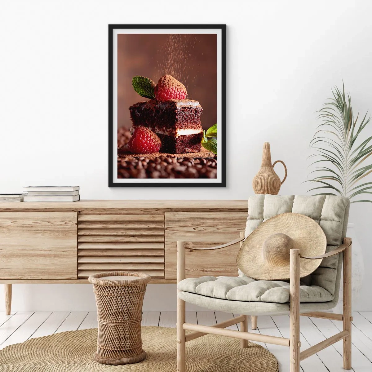 Poster în ramă neagră - Tort de ciocolată cu zmeură și stropi de cacao - 50x70cm - Viața este dulce - Decorațiune modernă pentru perete pentru living și dormitor ARTTOR