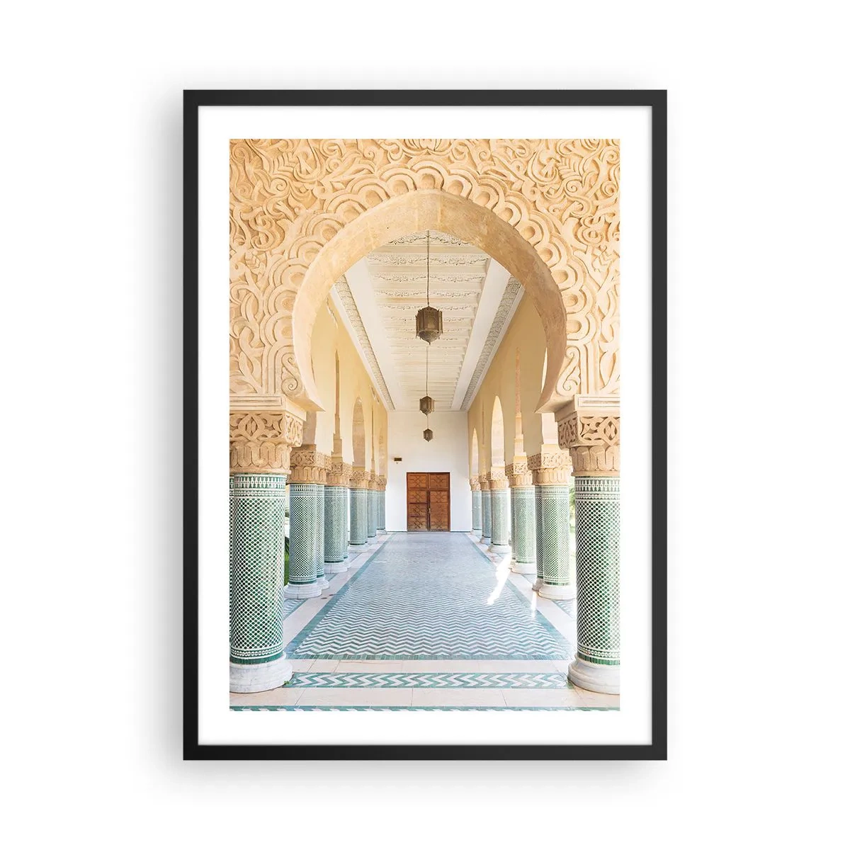 Poster în ramă neagră - Fotografie a unui coridor arcade decorat în stil oriental - 50x70cm - Din poveștile Seherezadei - Decorațiune modernă pentru perete pentru living și dormitor ARTTOR