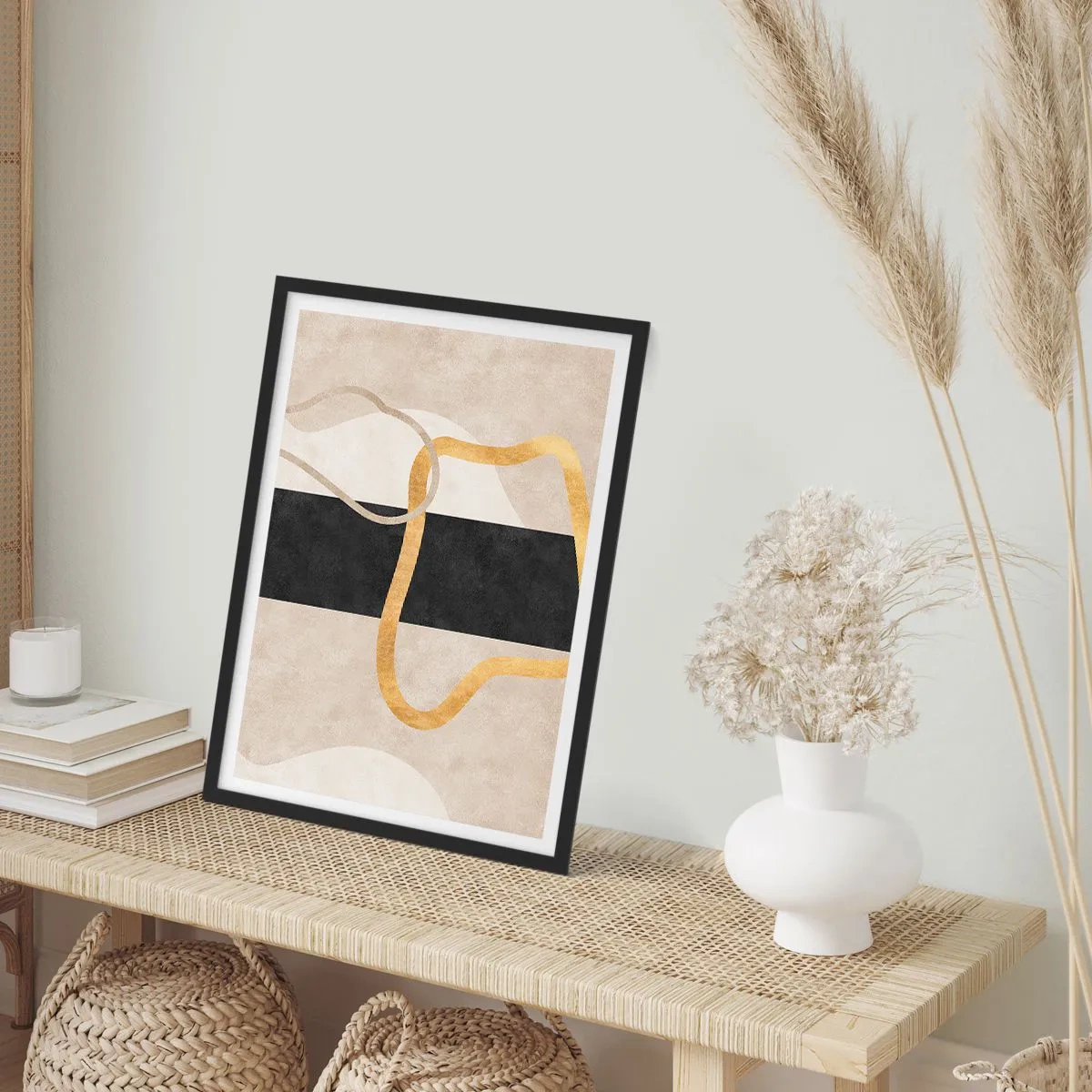 Poster în ramă neagră - Compoziție abstractă cu negru, auriu și un fundal neutru - 50x70cm - Forme înbuclite - Decorațiune modernă pentru perete pentru living și dormitor ARTTOR