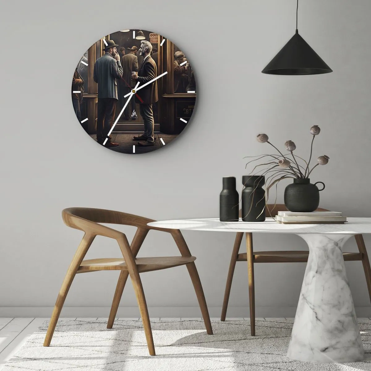 Ceas de perete - Ceas pe sticlă - Doi bărbați stau de vorbă la o cafea în fața unei cafenele - 30x30cm - Cel mai bun moment al zilei - Decorațiune modernă pentru perete pentru living, bucătărie și dormitor ARTTOR